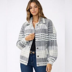 Lovestitch Gray & White Knit Plaid Button-Up Jacket | Cozy Shacket | Size L